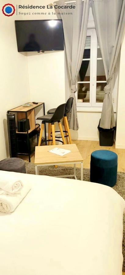 Residence La Cocarde, Suites Type Appartements บัวร์ ภายนอก รูปภาพ