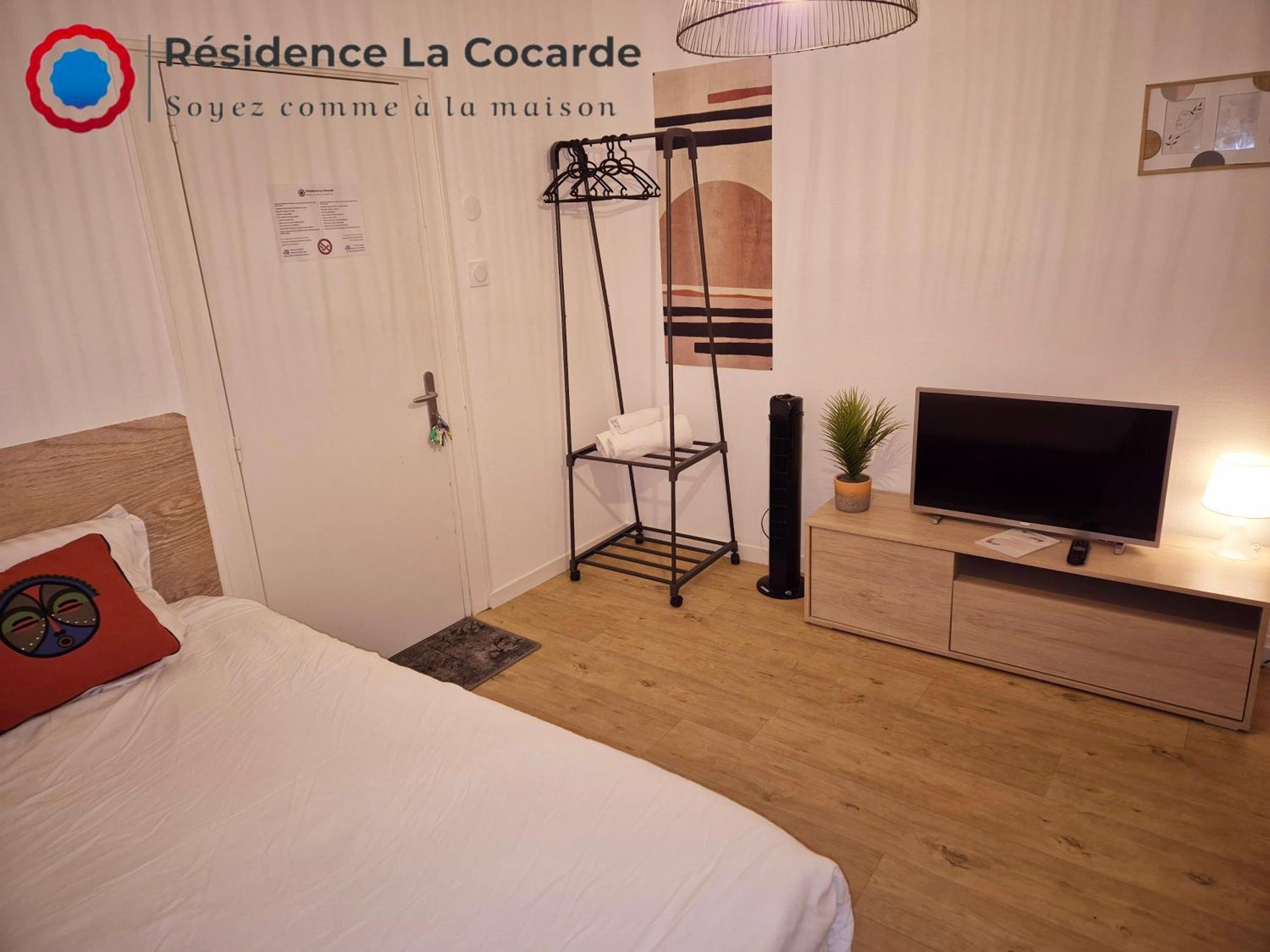 Residence La Cocarde, Suites Type Appartements บัวร์ ภายนอก รูปภาพ