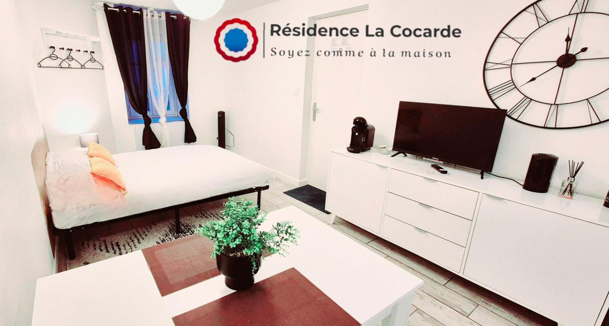 Residence La Cocarde, Suites Type Appartements บัวร์ ภายนอก รูปภาพ